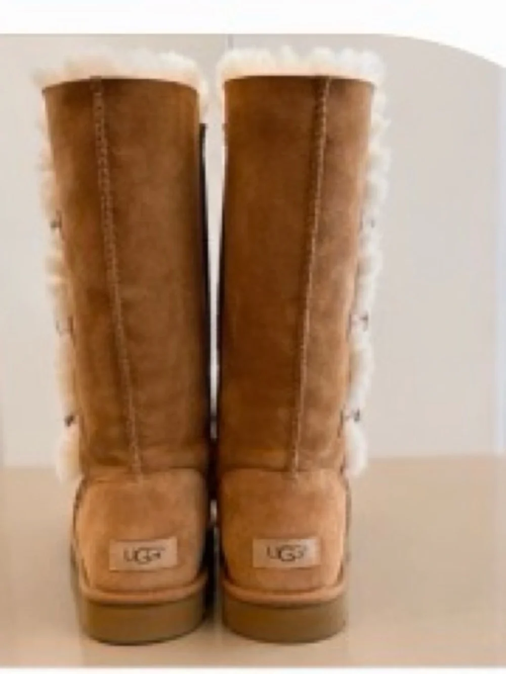 🤎 UGG Bailey Button Triplet Tall Boots Women's Size 9